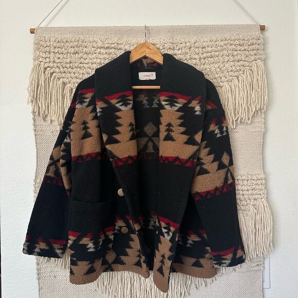 XiRENA Koda Jacket - Picture 1 of 6